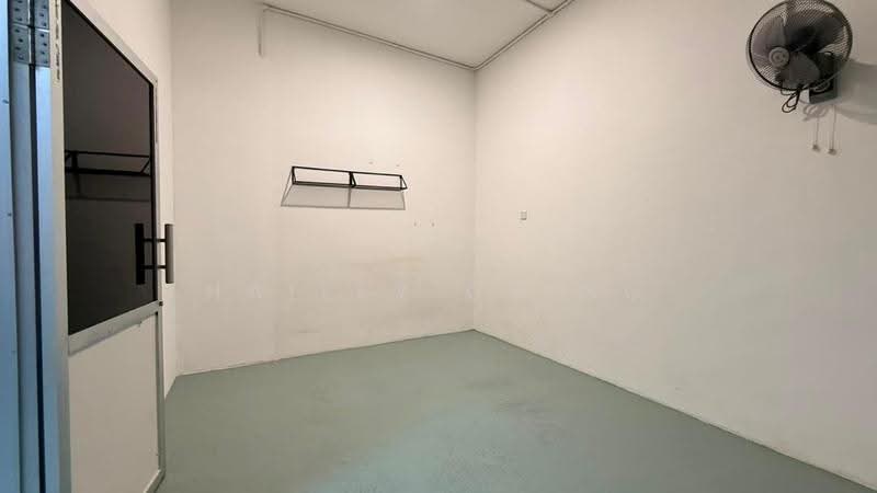 Shop / Office for Rent in Butterworth (Penang) - Hailey Ch'ng - Interior - PropertyGuru.com.my