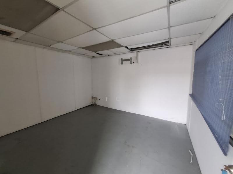 Factory for Rent in SS13 (Subang Jaya) - FC Wong - Interior - PropertyGuru.com.my