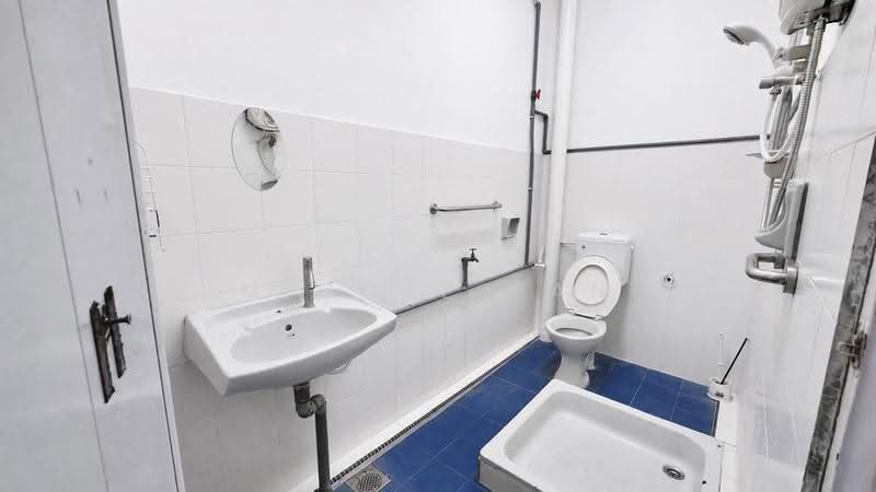 Pangsapuri untuk Disewa di Pangsapuri Mutiara - Micole Tan - Bathroom - PropertyGuru.com.my