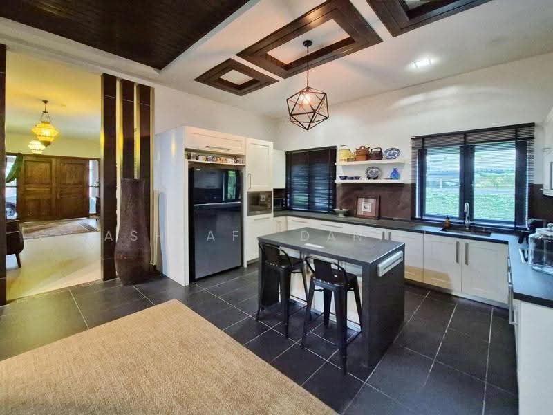 Bungalow House for Sale in Petaling Jaya (Selangor) - Ashraff Daniel - Kitchen - PropertyGuru.com.my