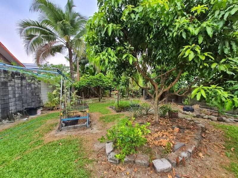 Bungalow House for Sale in Petaling Jaya (Selangor) - Ashraff Daniel - Garden - PropertyGuru.com.my