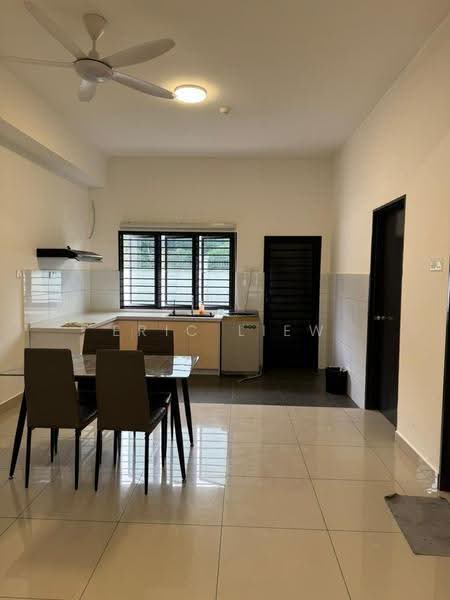 Rumah Bandar untuk Disewa di Sungai Long (Bandar Sungai Long) - Eric Liew - Kitchen - PropertyGuru.com.my
