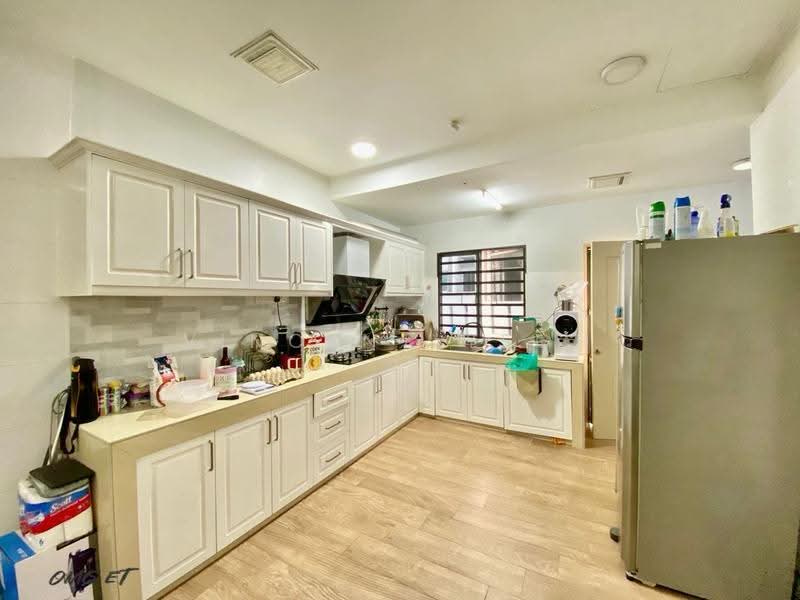 2-storey Terraced House for Sale in Klang (Selangor) - Vincent Yeoh - Kitchen - PropertyGuru.com.my