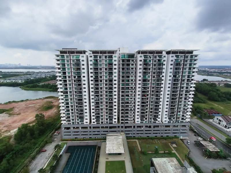 Kondominium untuk Dijual di X2 Residency - Lisa Azila - Exterior - PropertyGuru.com.my