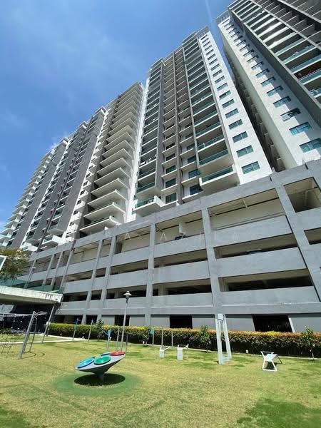 Kondominium untuk Dijual di X2 Residency - Lisa Azila - Exterior - PropertyGuru.com.my