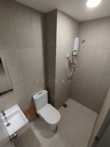 Service Residence for Rent at Kenwingston Platz - Afiqah Baharuddin - Bathroom - PropertyGuru.com.my