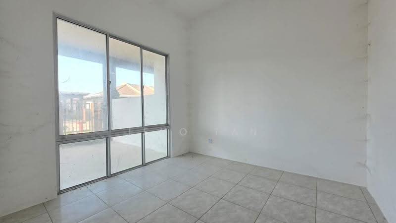 Terraced House for Sale in Kuching (Sarawak) - Jeno Tan - Interior - PropertyGuru.com.my