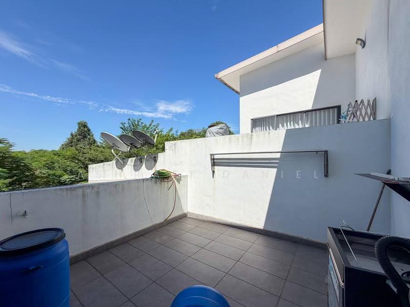 3-storey Terraced House for Sale in D'alpinia (Puchong) - Ashraff Daniel - PropertyGuru.com.my
