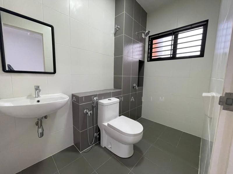 2-storey Terraced House for Sale in Seksyen U13 (Setia Alam) - Hairi Halim - PropertyGuru.com.my