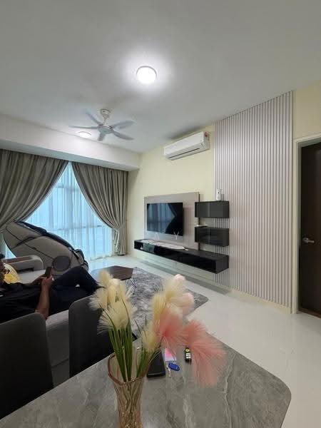 Service Residence for Rent at Met 1 Residences - Jay Yong - Living Room - PropertyGuru.com.my