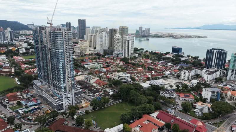 Kondominium untuk Dijual di Lumina Residence - Tan Xin Yang - Exterior - PropertyGuru.com.my