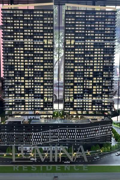 Kondominium untuk Dijual di Lumina Residence - Tan Xin Yang - Exterior - PropertyGuru.com.my