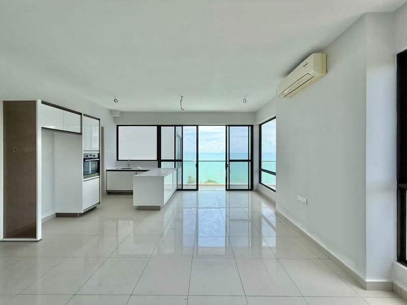 Kondominium untuk Dijual di The Marin at Ferringhi - Rain Yu - Living & Kitchen - PropertyGuru.com.my