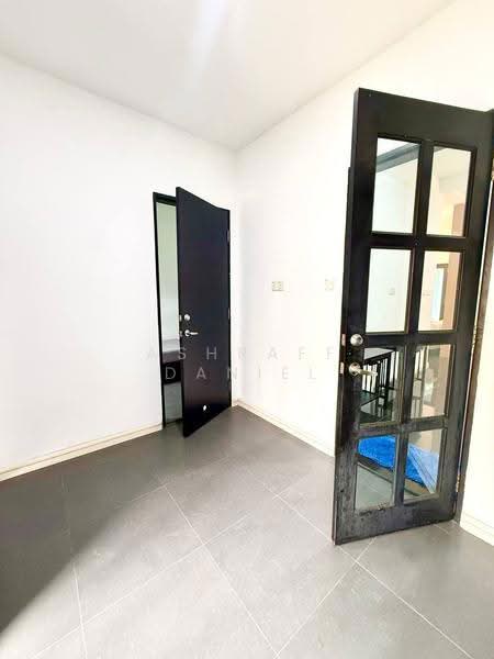 Bungalow House untuk Dijual di Perdana Lakeview East (Cyberjaya) - Ashraff Daniel - Interior - PropertyGuru.com.my