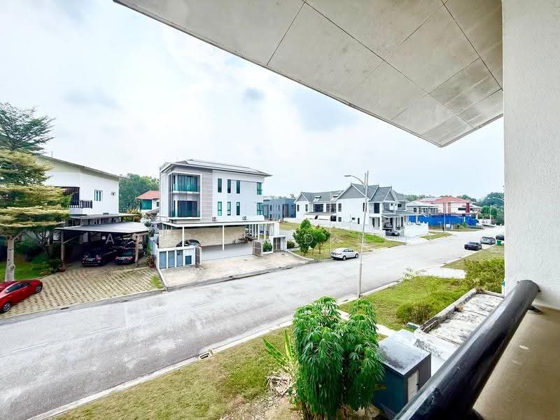 Bungalow House untuk Dijual di Perdana Lakeview East (Cyberjaya) - Ashraff Daniel - Exterior - PropertyGuru.com.my