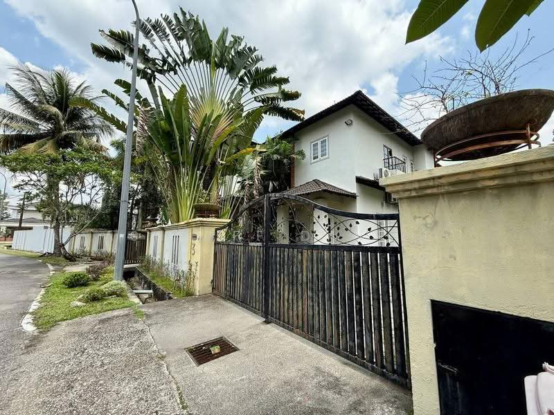 Bungalow House for Sale in Petaling Jaya (Selangor) - Ashraff Daniel - Exterior - PropertyGuru.com.my