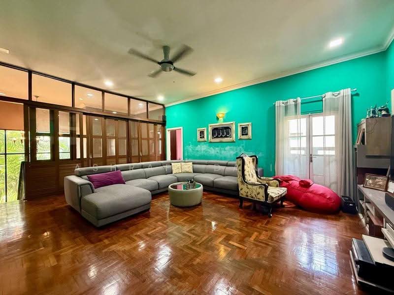 Bungalow House for Sale in Petaling Jaya (Selangor) - Ashraff Daniel - PropertyGuru.com.my
