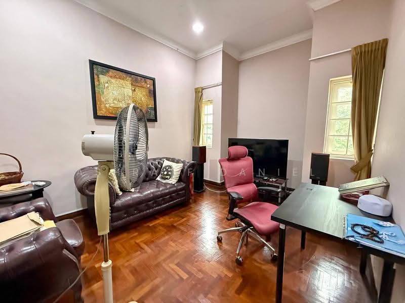 Bungalow House for Sale in Petaling Jaya (Selangor) - Ashraff Daniel - PropertyGuru.com.my