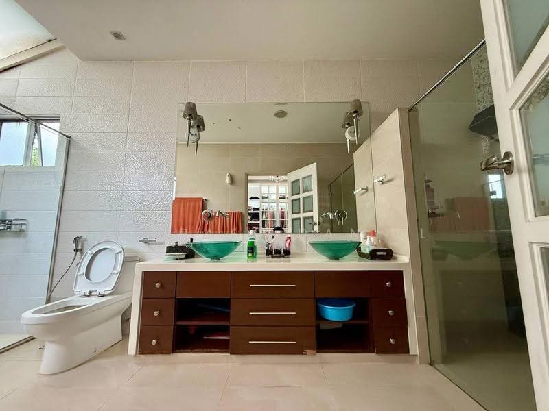 Bungalow House for Sale in Petaling Jaya (Selangor) - Ashraff Daniel - PropertyGuru.com.my