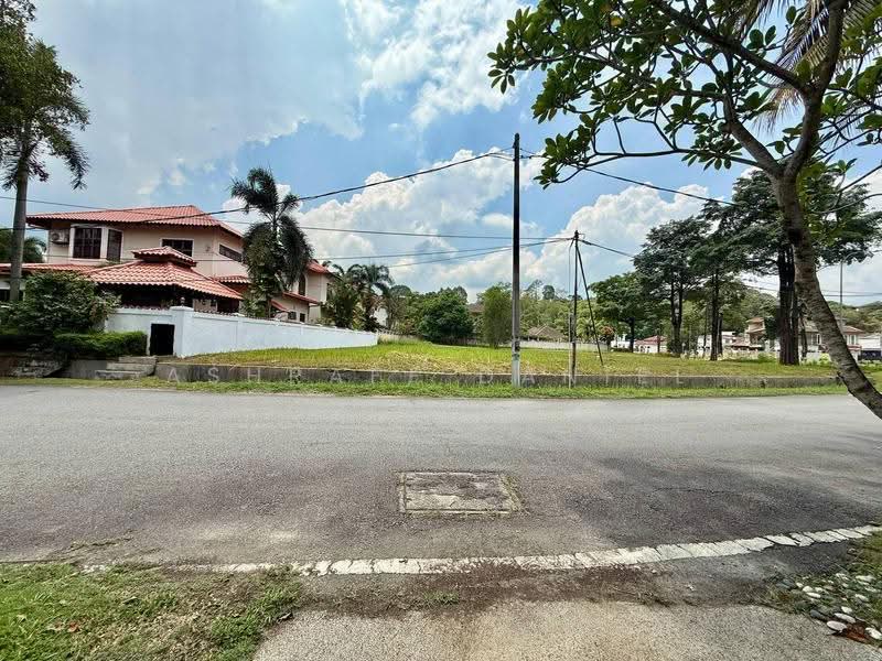 Bungalow House for Sale in Petaling Jaya (Selangor) - Ashraff Daniel - PropertyGuru.com.my