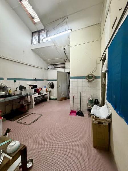 Rumah Teres untuk Dijual di Taman Kok Doh (Batu) - Crystal Gan - Kitchen - PropertyGuru.com.my