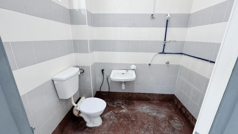 2-storey Terraced House for Sale in Bandar Tasek Mutiara (Simpang Ampat) - Jane Poh - Bathroom - PropertyGuru.com.my