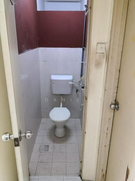 Pangsapuri untuk Dijual di Park Avenue - Daniel Yong - Bathroom - PropertyGuru.com.my