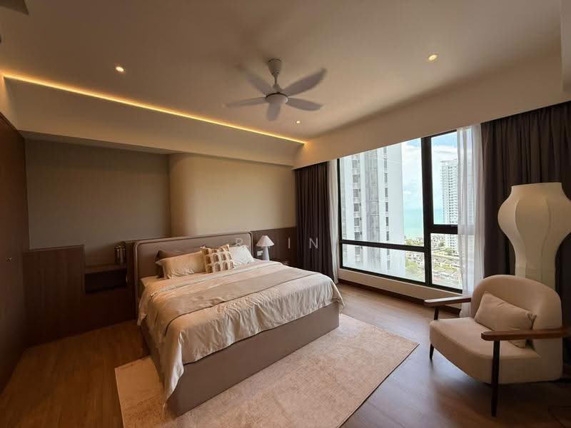 Kondominium untuk Dijual di The Marin at Ferringhi - Rain Yu - Master Bedroom - PropertyGuru.com.my