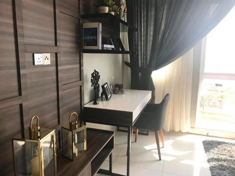 Condominium for Sale at D'Suites Akasia Horizon @ Horizon Hills - Jane Loh - Study - PropertyGuru.com.my