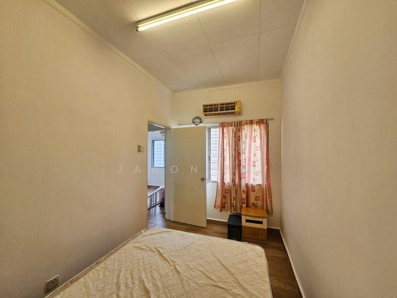 Rumah Teres 2-Tingkat untuk Dijual di Putra Heights (Subang Jaya) - Jason Ooi - Bedroom - PropertyGuru.com.my