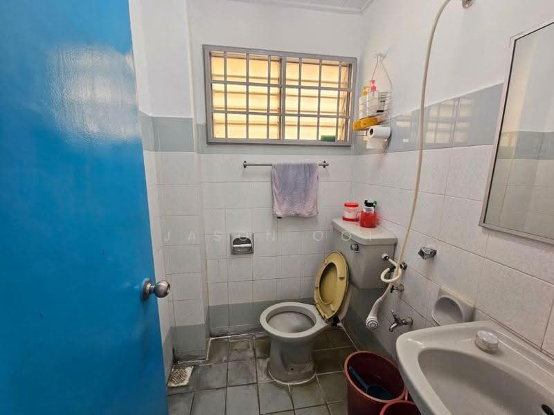 Rumah Teres 2-Tingkat untuk Dijual di Putra Heights (Subang Jaya) - Jason Ooi - Bathroom - PropertyGuru.com.my