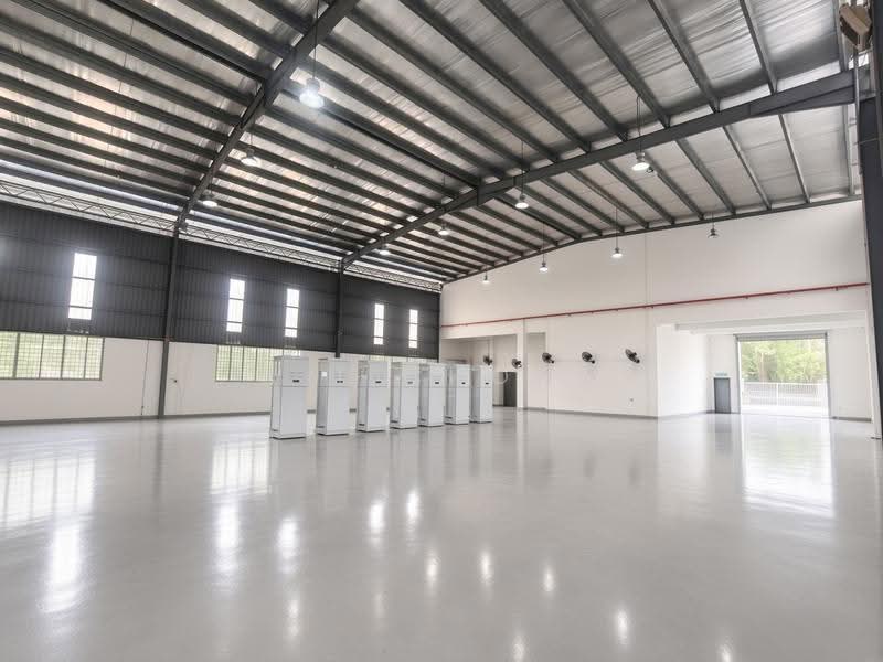 Kilang Terpisah untuk Dijual di Indahpura Industrial Park (Kulai) - C.T Chong - Interior - PropertyGuru.com.my