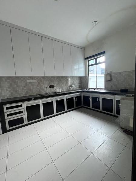 Rumah Kluster untuk Dijual di Taman Sutera Utama (Skudai) - Sharon Yu - Kitchen - PropertyGuru.com.my