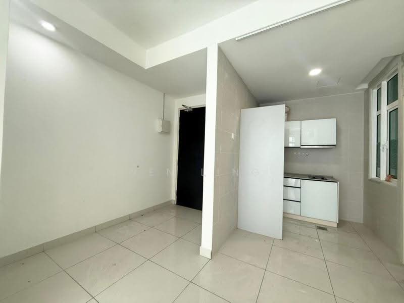 Service Residence for Rent at The Court @ Central Residence - Yen Ling - Kitchen - PropertyGuru.com.my
