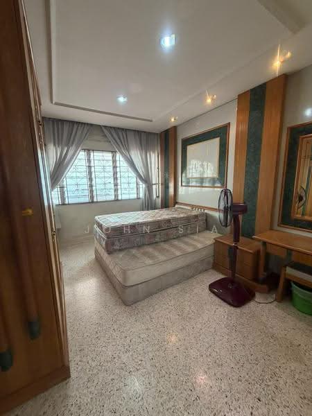 Rumah Teres 1-Tingkat untuk Dijual di Taman Perling (Perling) - John Sia - Bedroom - PropertyGuru.com.my