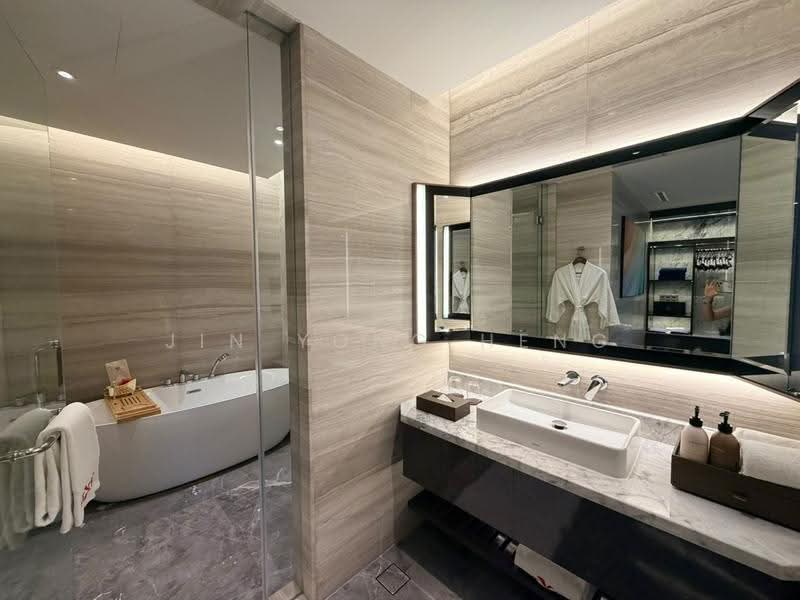 Service Residence for Sale at Imperial Lexis - Jin Yong Heng - Bathroom - PropertyGuru.com.my