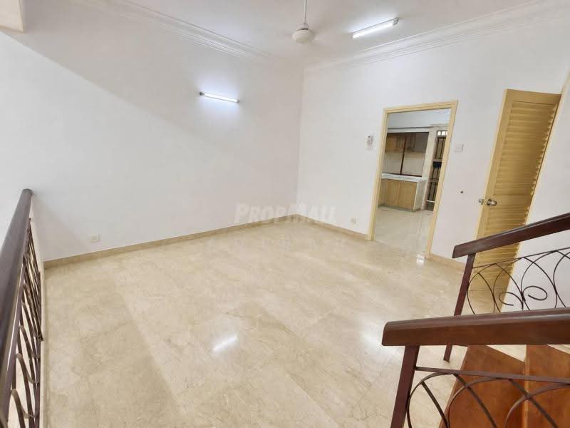 Rumah Teres 2-Tingkat untuk Dijual di Shah Alam (Selangor) - Adibah Salim - Interior - PropertyGuru.com.my
