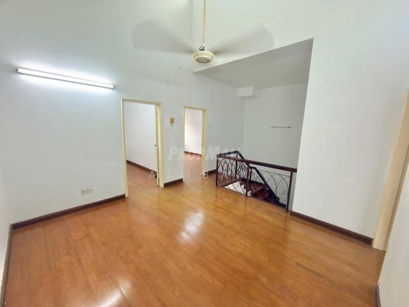 Rumah Teres 2-Tingkat untuk Dijual di Shah Alam (Selangor) - Adibah Salim - Interior - PropertyGuru.com.my
