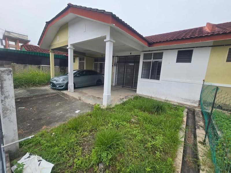 Rumah Teres 1-Tingkat untuk Dijual di Rantau (Negeri Sembilan) - Azrul Othman - Exterior - PropertyGuru.com.my