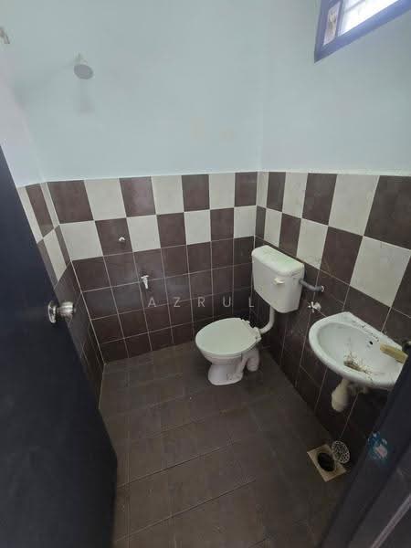 Rumah Teres 1-Tingkat untuk Dijual di Rantau (Negeri Sembilan) - Azrul Othman - Bathroom - PropertyGuru.com.my