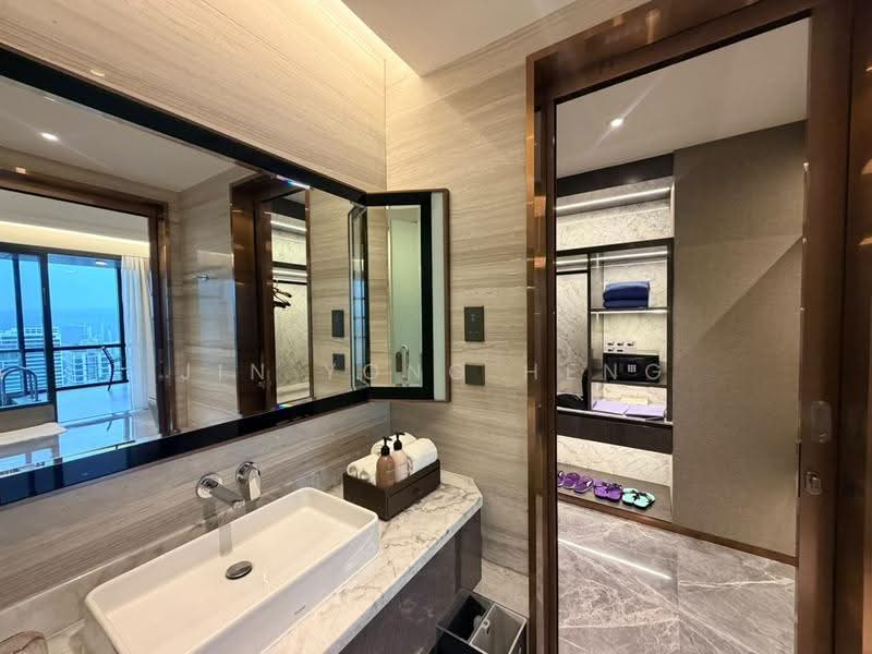 Service Residence for Sale at Imperial Lexis - Jin Yong Heng - Bathroom - PropertyGuru.com.my