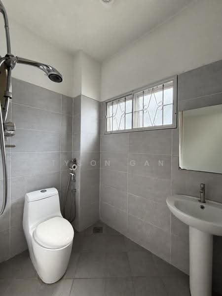 2-storey Terraced House for Sale in Usj 11 (Subang Jaya) - Tyson Gan - Bathroom - PropertyGuru.com.my