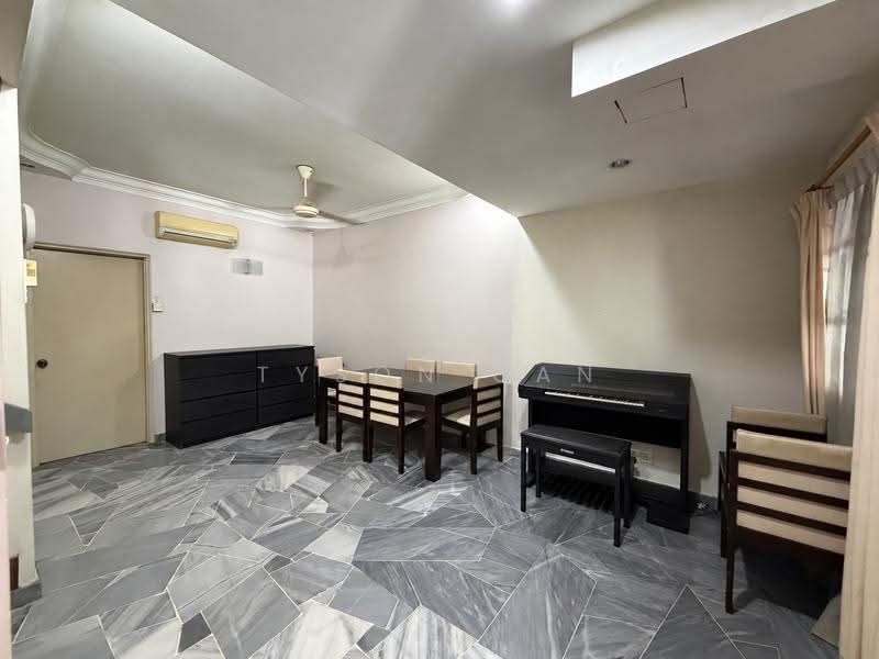 2-storey Terraced House for Sale in Usj 11 (Subang Jaya) - Tyson Gan - Dining Room - PropertyGuru.com.my