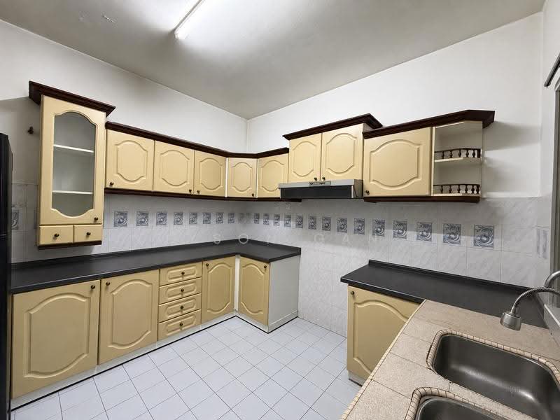 2-storey Terraced House for Sale in Usj 11 (Subang Jaya) - Tyson Gan - Kitchen - PropertyGuru.com.my