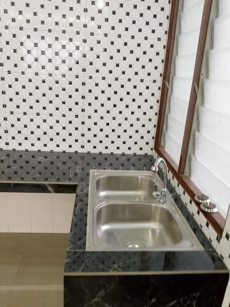 Rumah Flat untuk Dijual di Taman Megah - Daniel Yong - Kitchen - PropertyGuru.com.my