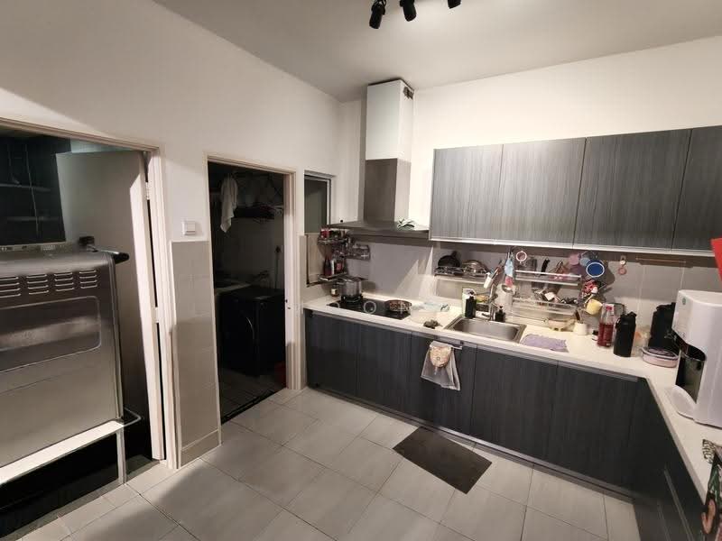 Kondominium untuk Dijual di Koi Kinrara - Moon Chiew - Kitchen - PropertyGuru.com.my