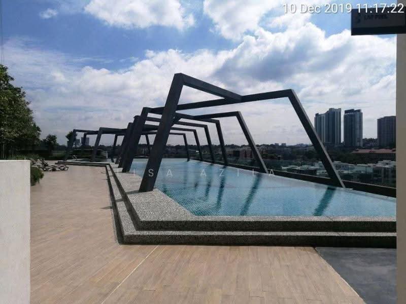 Kediaman Servis untuk Dijual di Third Avenue - Lisa Azila - Pool - PropertyGuru.com.my