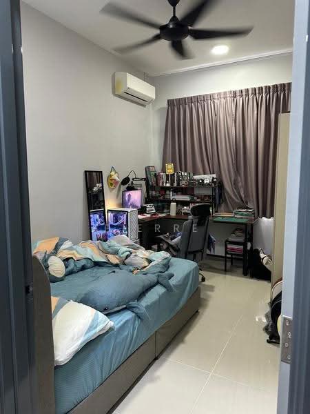 Pangsapuri untuk Dijual di Bayu @ Pandan Jaya - Pierre Lam - Bedroom - PropertyGuru.com.my