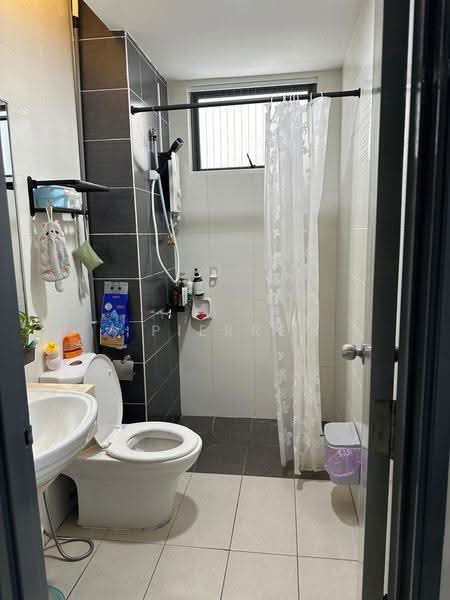 Pangsapuri untuk Dijual di Bayu @ Pandan Jaya - Pierre Lam - Bathroom - PropertyGuru.com.my