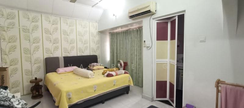 2-storey Terraced House for Sale in Bandar Menjalara (Kuala Lumpur) - Valerie Ng - Bedroom - PropertyGuru.com.my